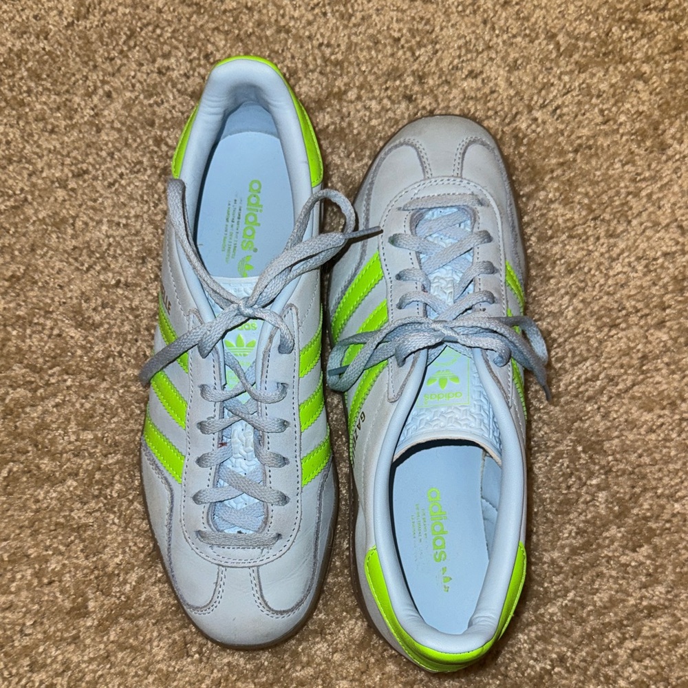 Adidas Gazelle Sneakers Sky Blue with Neon/Solar Green Accents size 7 - Picture 9 of 13